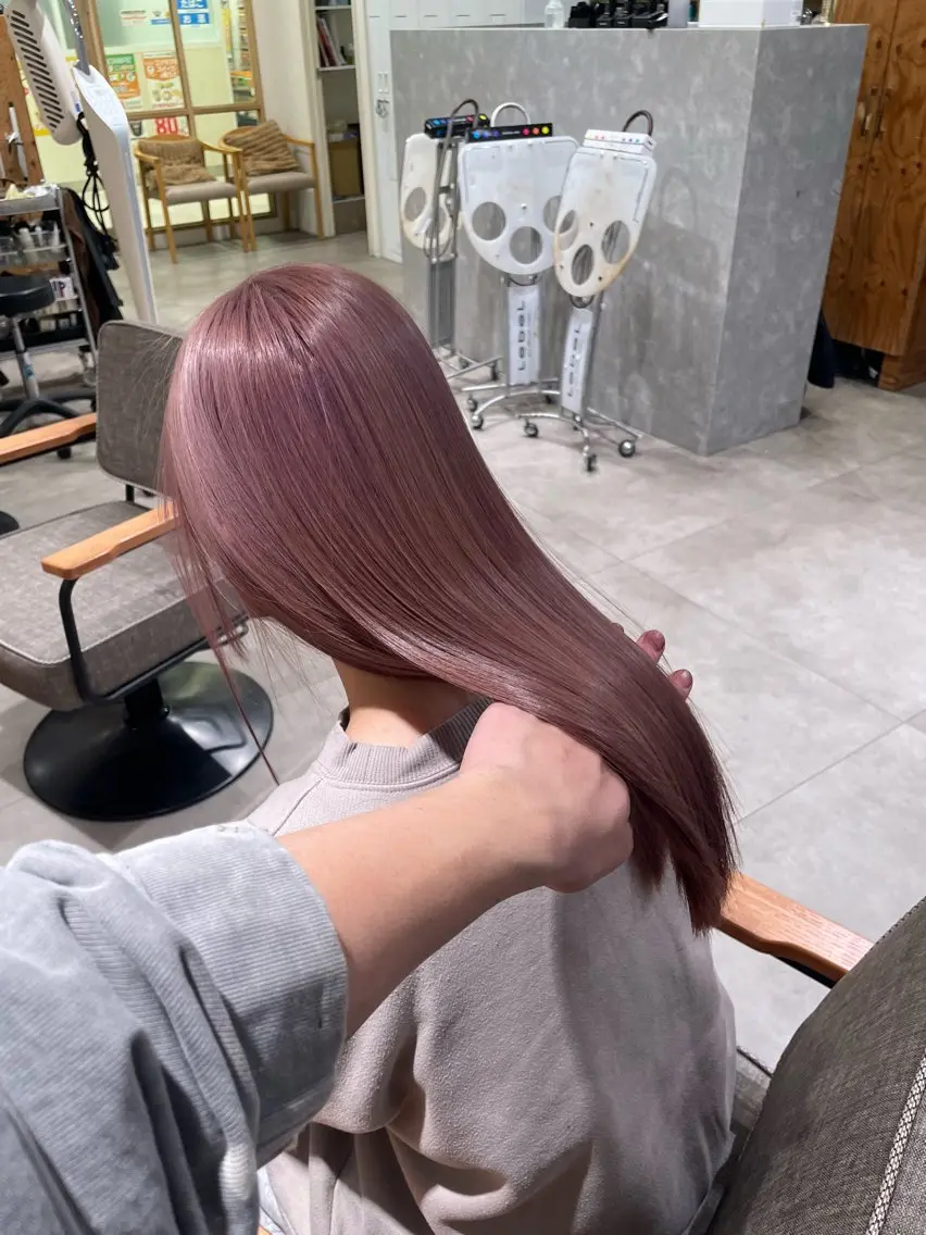 ロング ヘアカラー ENN藤本 大輝艶感カラーのヘアスタイル