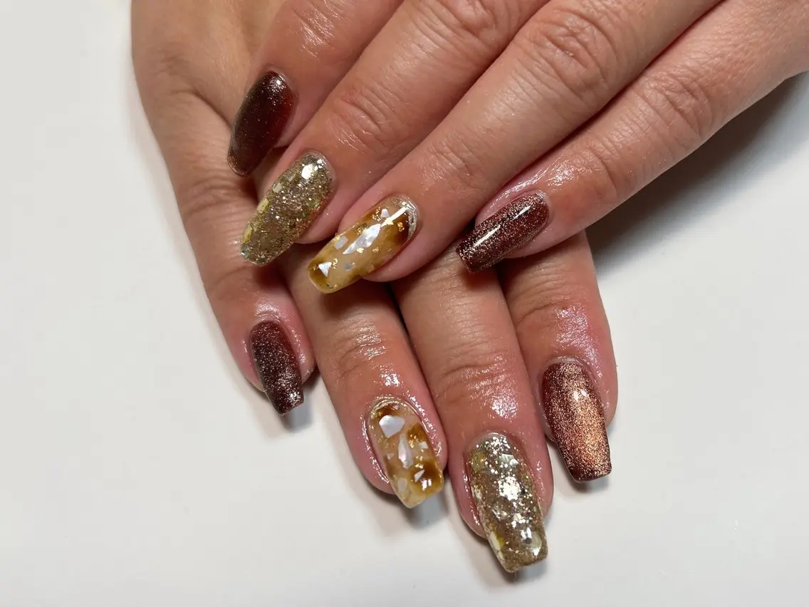 ネイル マグネットネイル Nona NAILのネイルデザイン