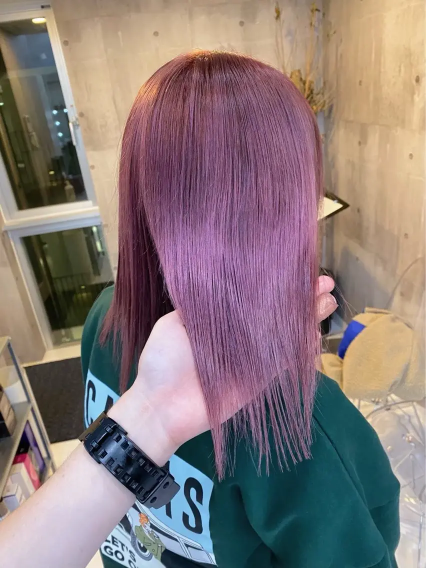 ミディアム カラー メンズウルフ🐺♡ ブリーチ♡ヘアメ🎀のヘアスタイル