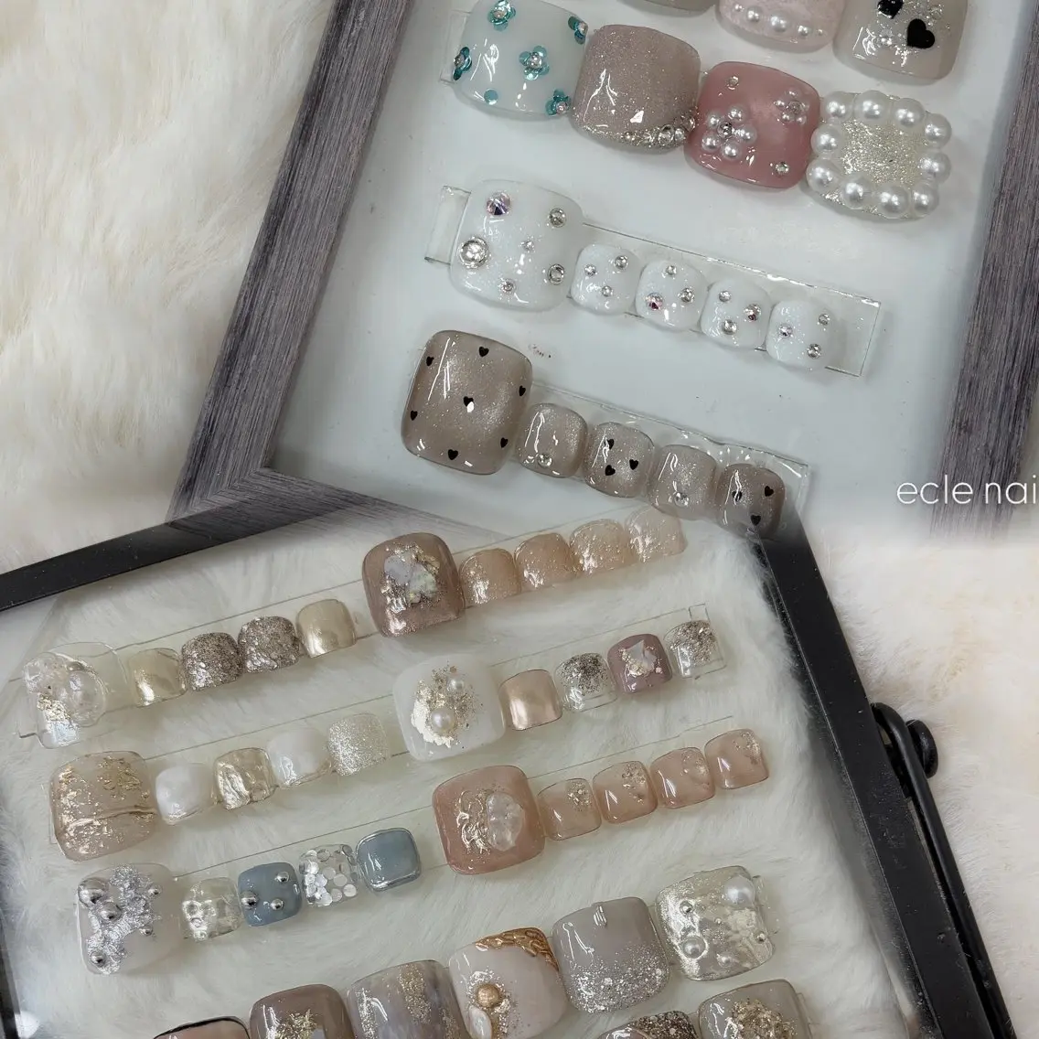 ネイル フットネイル フットネイル écle nail&eyeのネイルデザイン