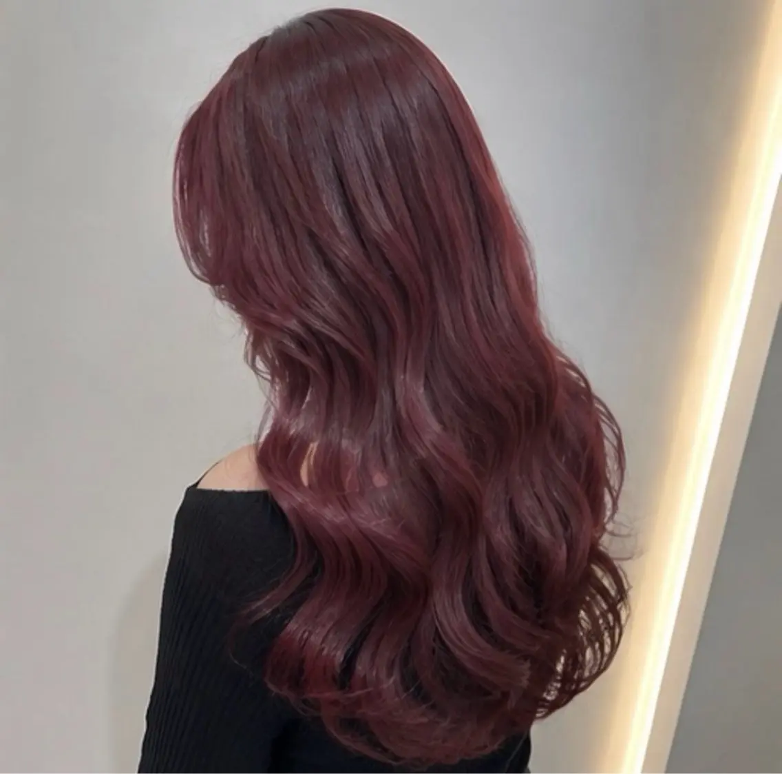 ロング カラー ヘアカラー ハイトーンカラー が絶対可愛い✨泰聖✨のヘアスタイル