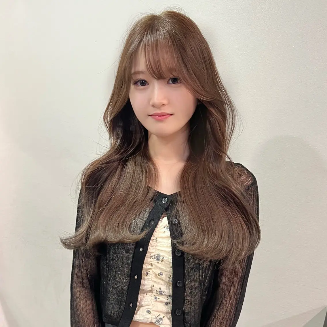 ロング カラー ベージュカラー ブリーチ ダブルカラー ブリーチなしカラー カット ヘアカラー トリートメント ヘアセット 韓国ヘア/透明感 カラー🤍yukaのヘアスタイル
