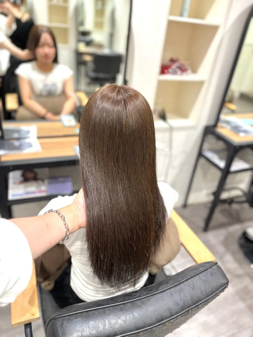 ロング カラー nijika/ 艶カラー🫧のヘアスタイル