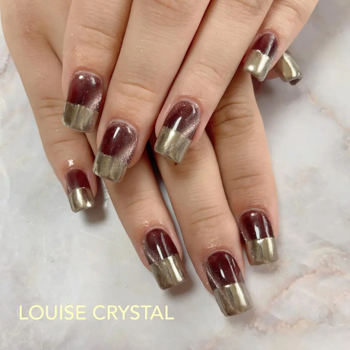 ネイル マグネットネイル ミラーネイル ハンドネイル LOUISE CRYSTALのネイルデザイン