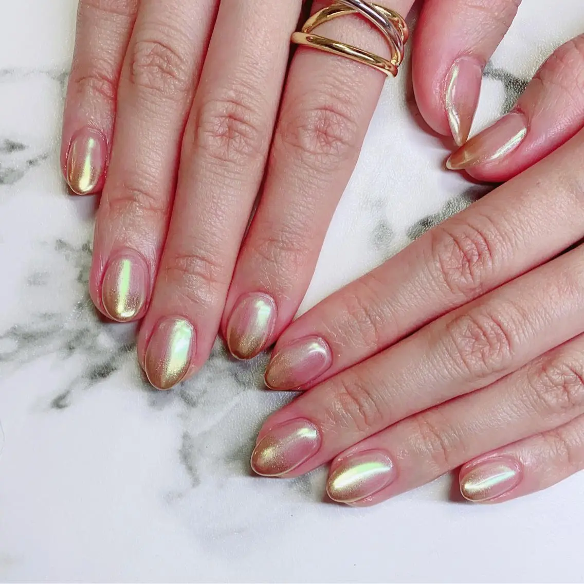 ロング カラー ネイル グラデーションカラー アートネイル グラデーション ミラーネイル Q Free nailsのネイルデザイン