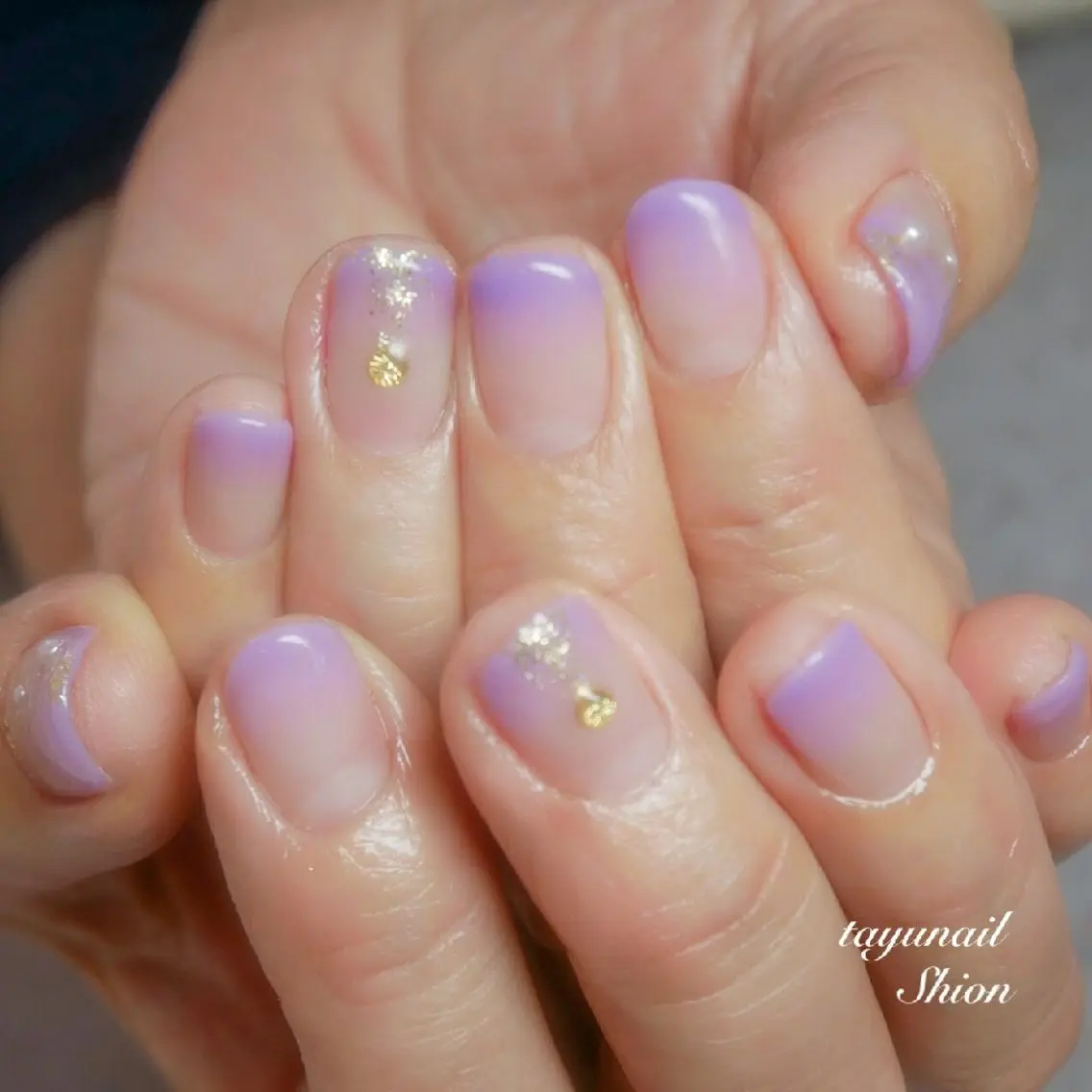 ネイル アートネイル ブルー ジェルネイル グラデーション パラジェル ネイルサロン 【たゆnail】のネイルデザイン