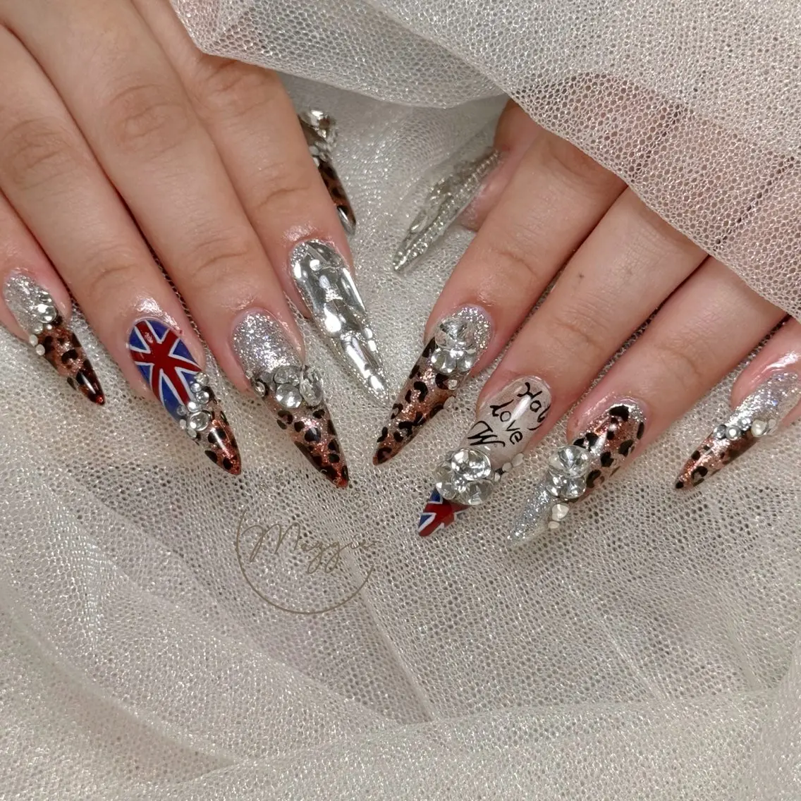 ネイル ハンドネイル Maggie Nail🦩のネイルデザイン