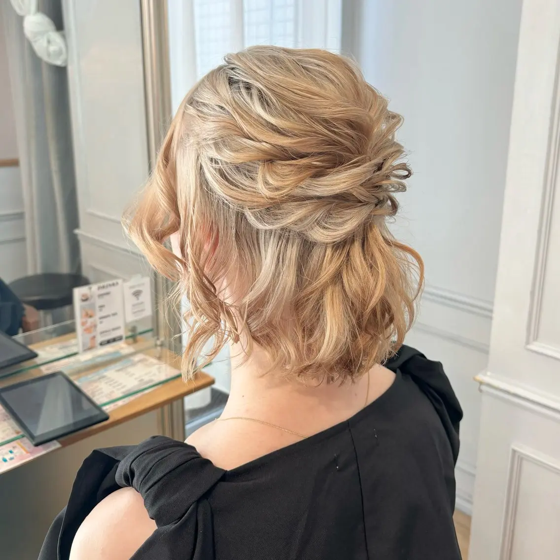 ミディアム ヘアアレンジ ボブ ヘアセット 🫧 nanaco🫧のヘアスタイル