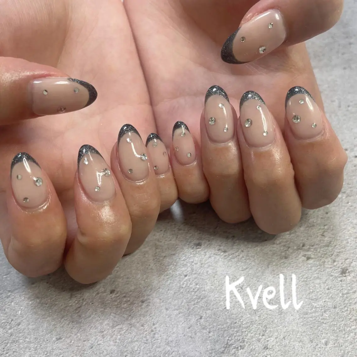 ネイル フレンチネイル ハンドネイル nailsalon Kvellのネイルデザイン