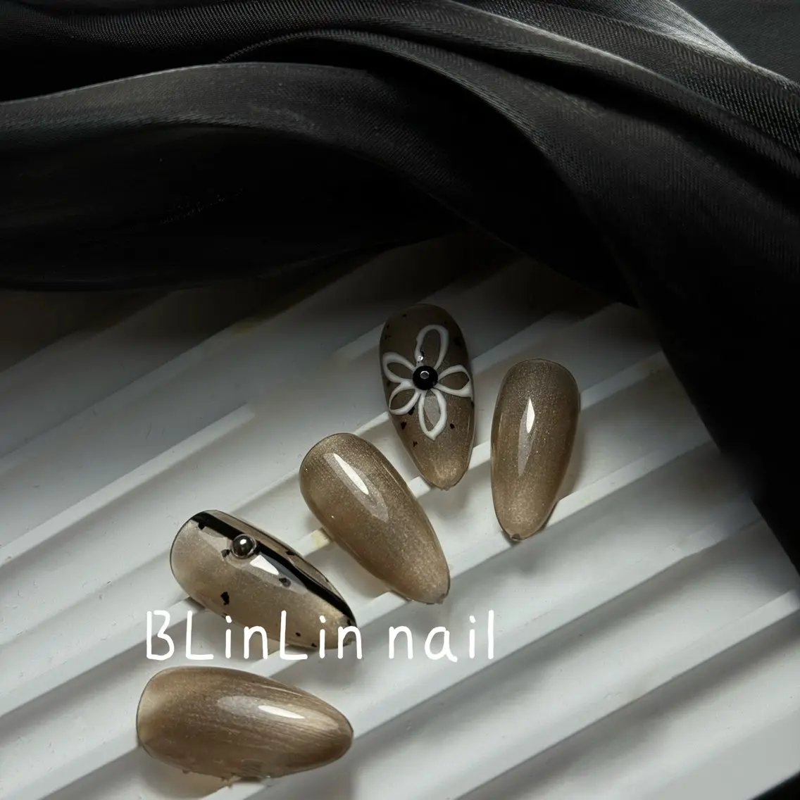 ネイル ハンドネイル ハンドケア BLinLin nail salonのネイルデザイン