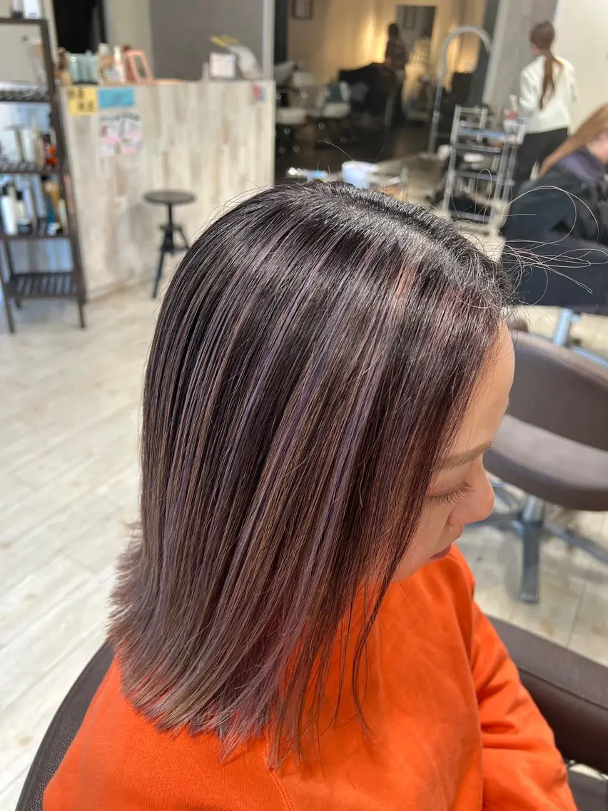 ミディアム カラー 川畑 麗奈のヘアスタイル