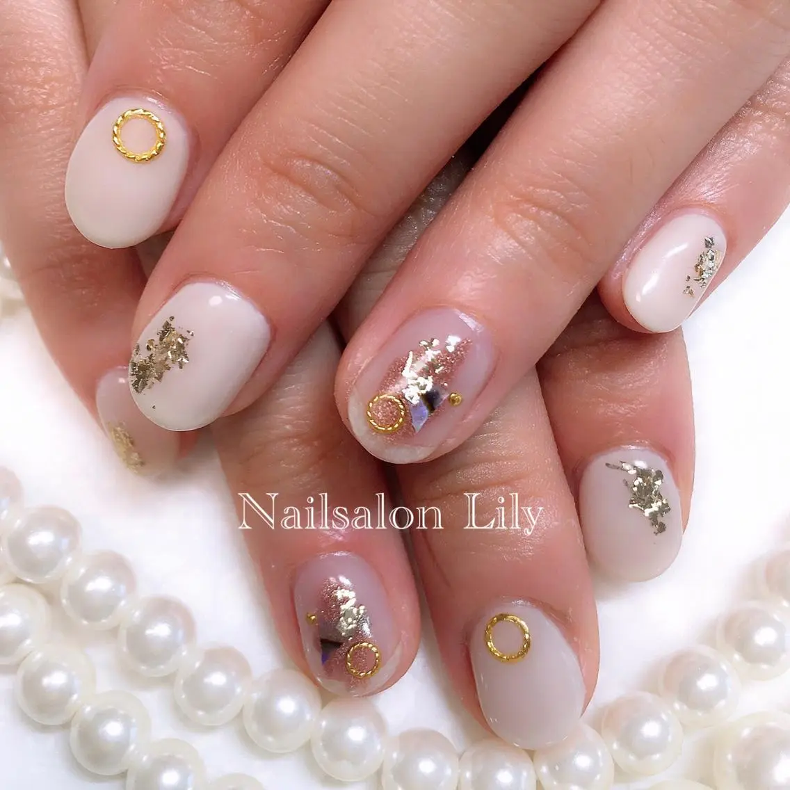 ネイル ニュアンスネイル Lily*nail 🌻Mii🌻のネイルデザイン