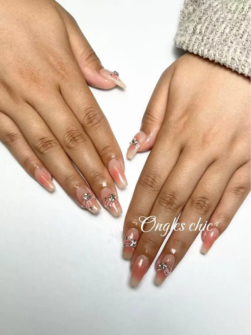 ネイル ongles chicのネイルデザイン
