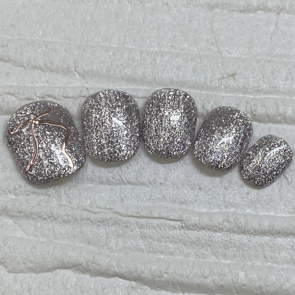 ネイル Nail salon Honey Beeのネイルデザイン