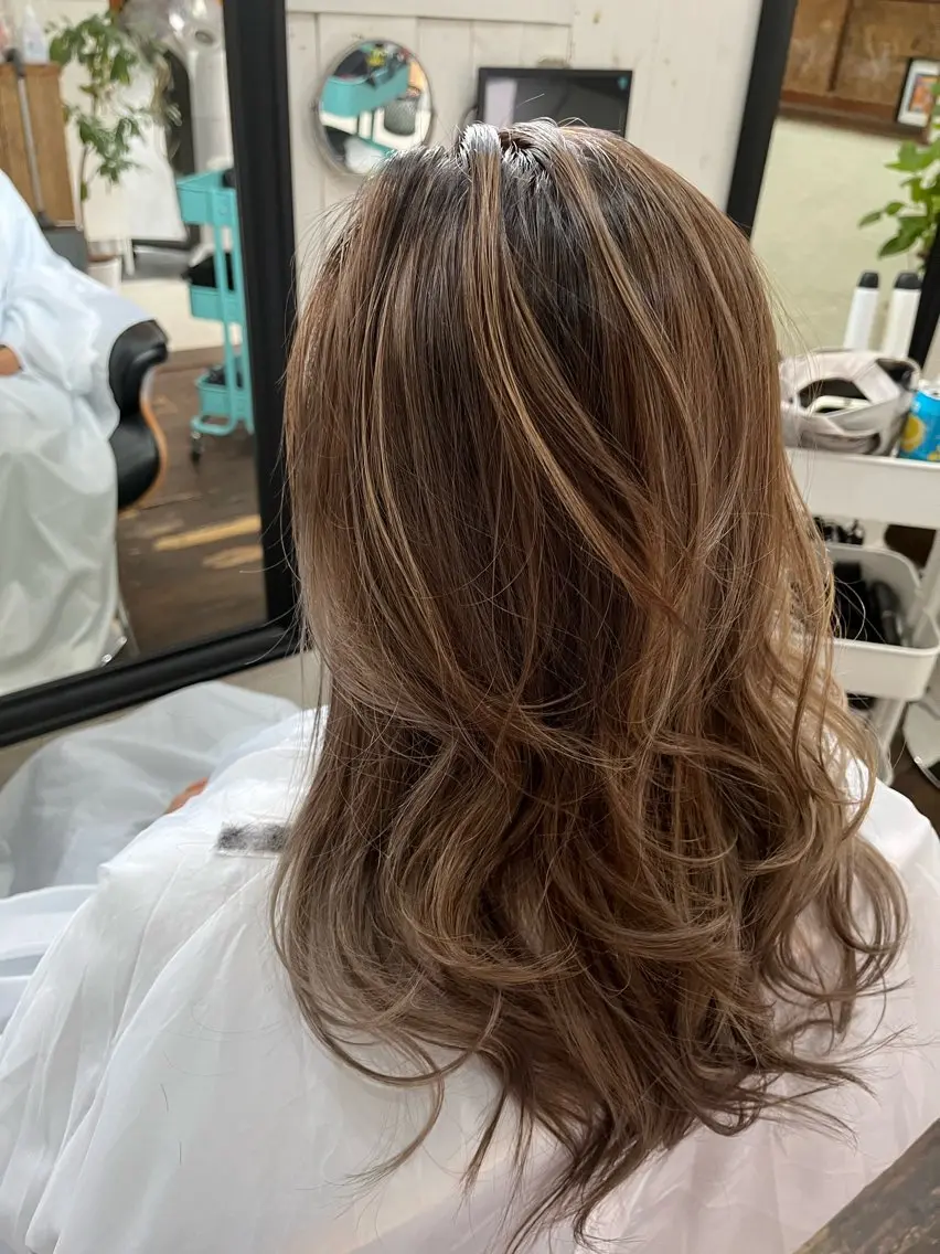 ロング 紙屋 隼人のヘアスタイル