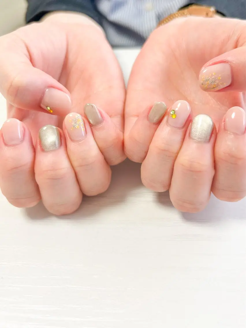 ネイル ハンドネイル Lilly nail オーナーMikuのネイルデザイン