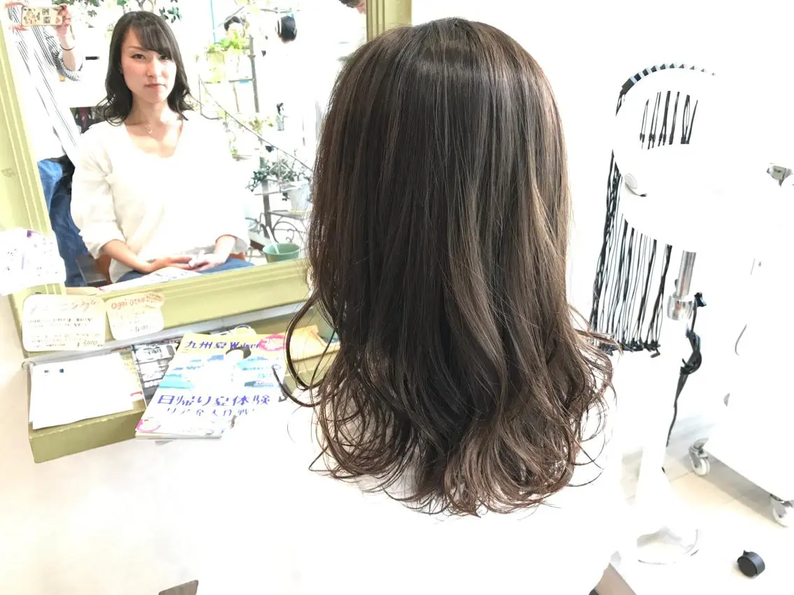 セミロング カラー イルミナカラー メンズ指名多数!! 田島史也のヘアスタイル