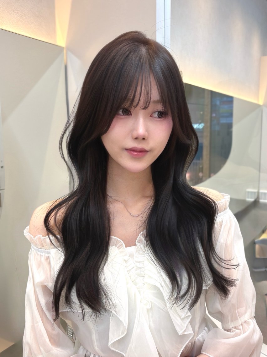 ロング HARUKA/ 韓国フェミニン🍀のヘアスタイル