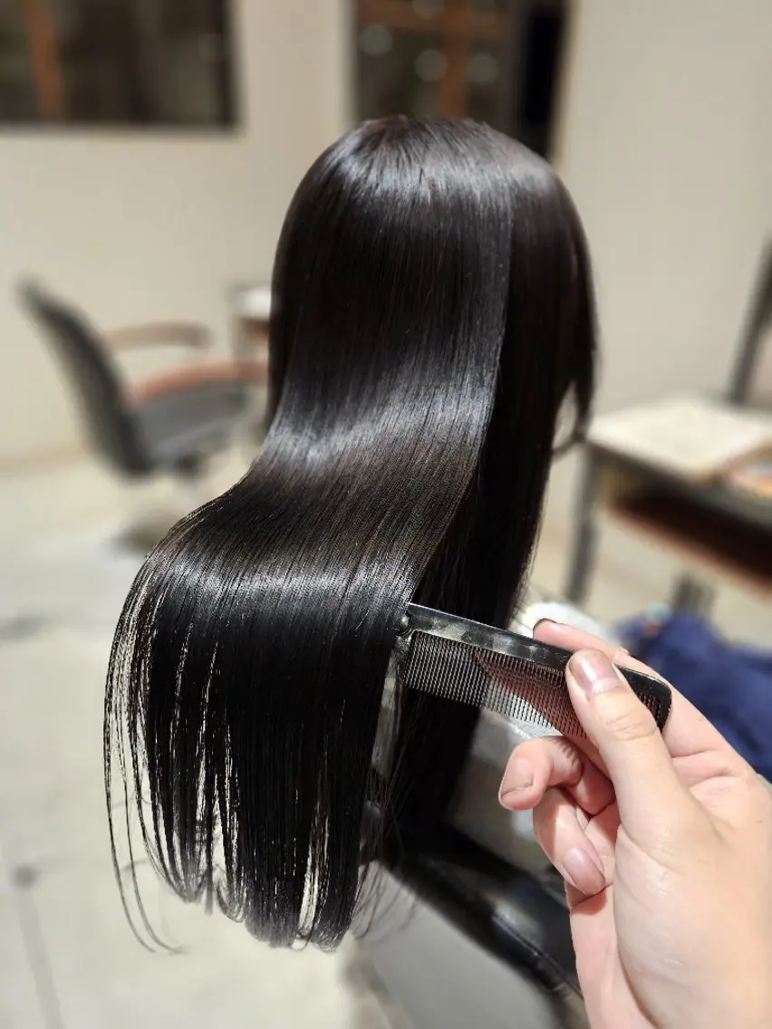 セミロング くせ毛 顔周りカット 髪質改善 似合わせカット 縮毛矯正 【髪質改善美容師】t occa茨木篠原健太のヘアスタイル