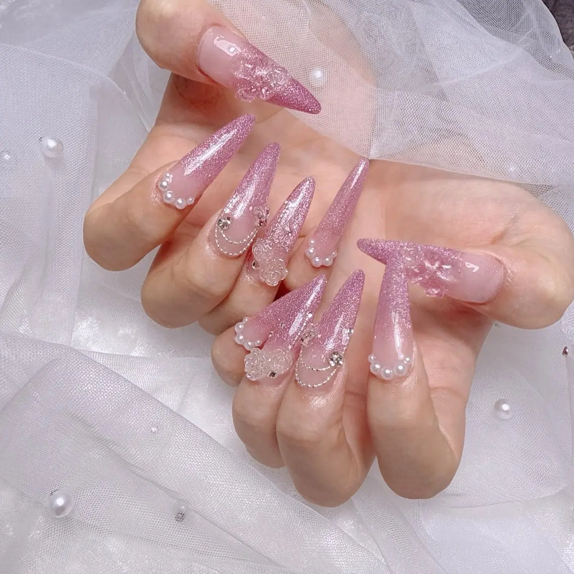 ネイル Cherie mu AYAKAのネイルデザイン
