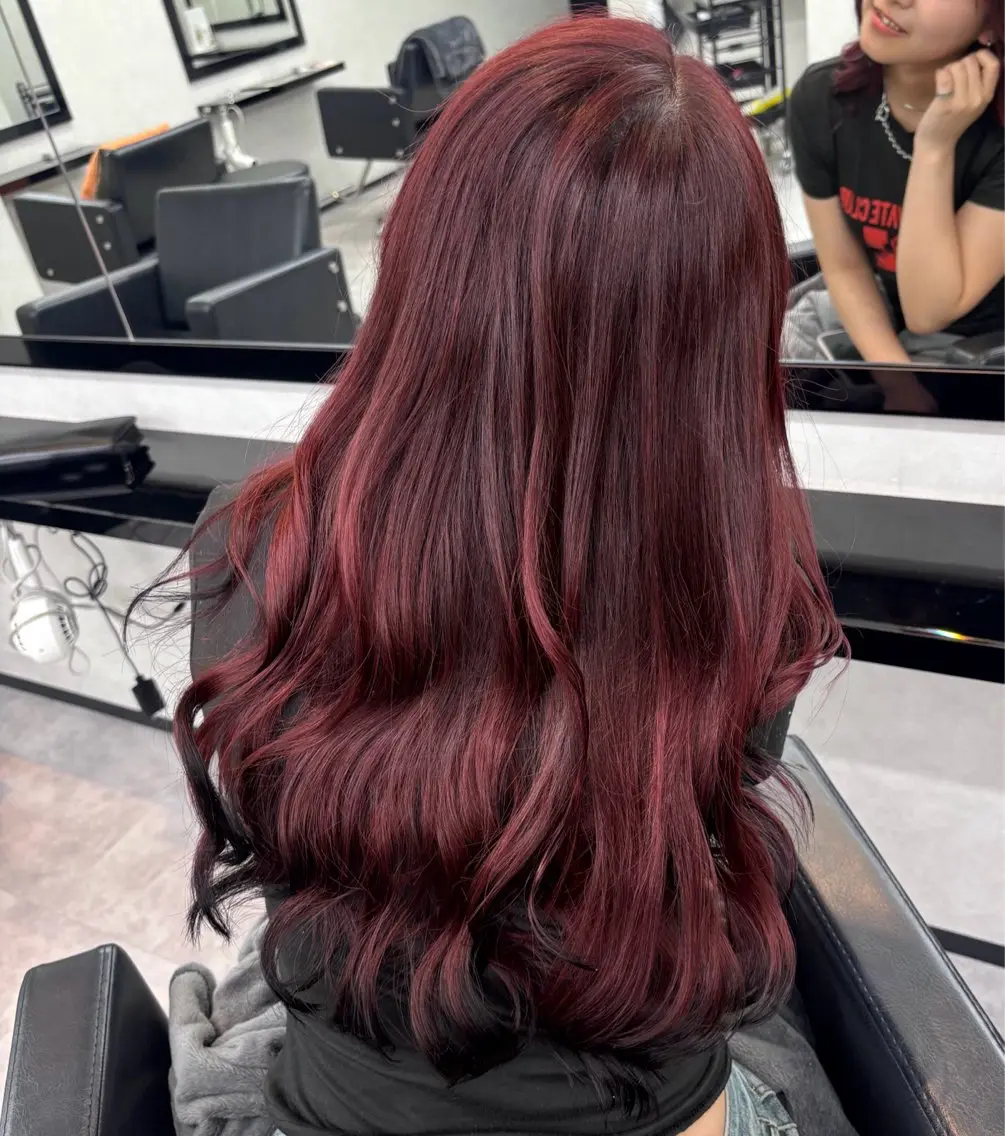 ロング ヘアカラー 福島 あいりのヘアスタイル