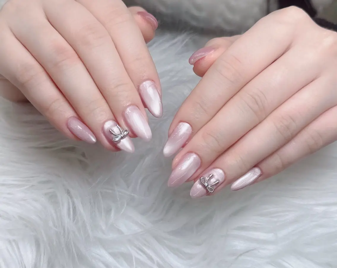 ネイル チークネイル 長さ出し フラッシュネイル フレンチネイル グラデーション ハンドネイル Lenie Nail Salonのネイルデザイン