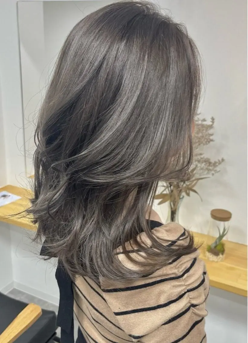 ミディアム カラー カット ヘアカラー トリートメント Lino by hoNuaのヘアスタイル