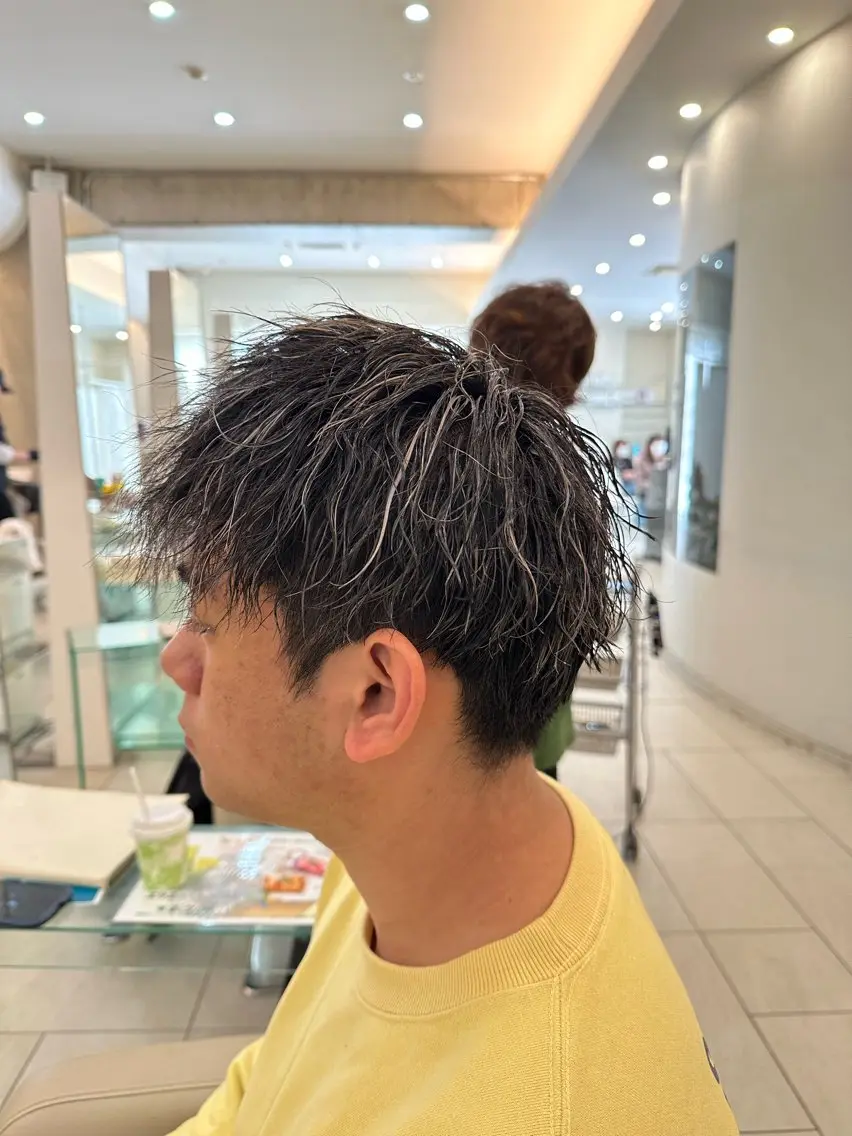 🥇早い者勝ち🥇似合わせメンズカット×ホワイトメッシュ、ハイライト✨の写真