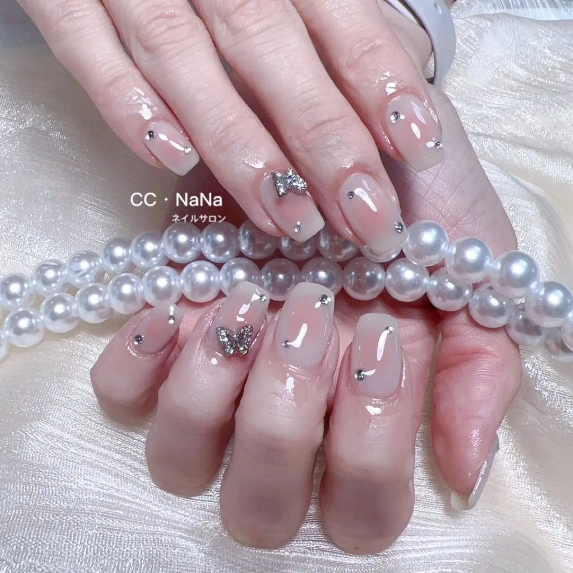 ネイル ハンドネイル 💎CC・NaNa 韓国風ネイル🌙Cのネイルデザイン