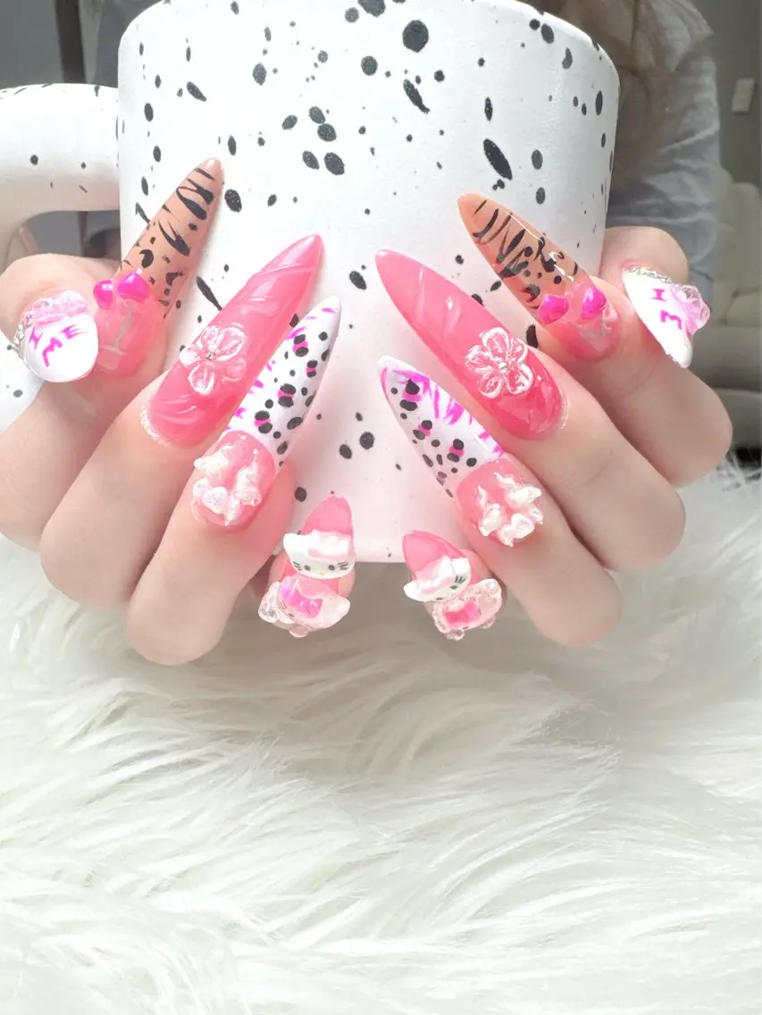 ネイル ハンドネイル EN salon💅 🦋もり💕のネイルデザイン