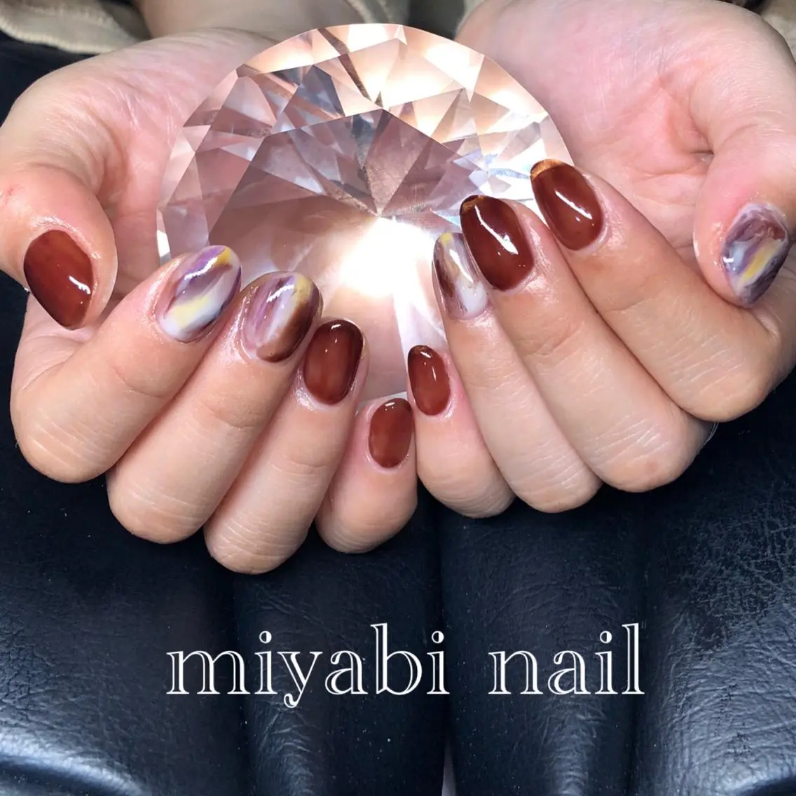 ネイル アートネイル ブラウン 持ち込み ニュアンスネイル ハンドネイル miyabi nail 桂川駅近くのネイルデザイン