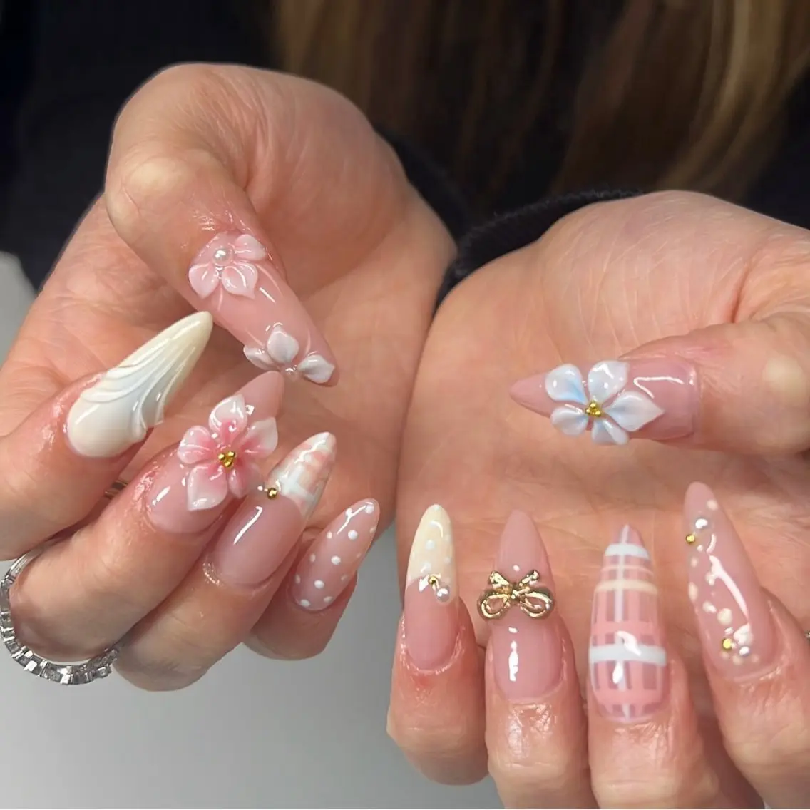 ネイル 韓国ネイル 持ち込み ニュアンスネイル ネイルチップ ハンドネイル Doraemi ANA.CHUOのネイルデザイン