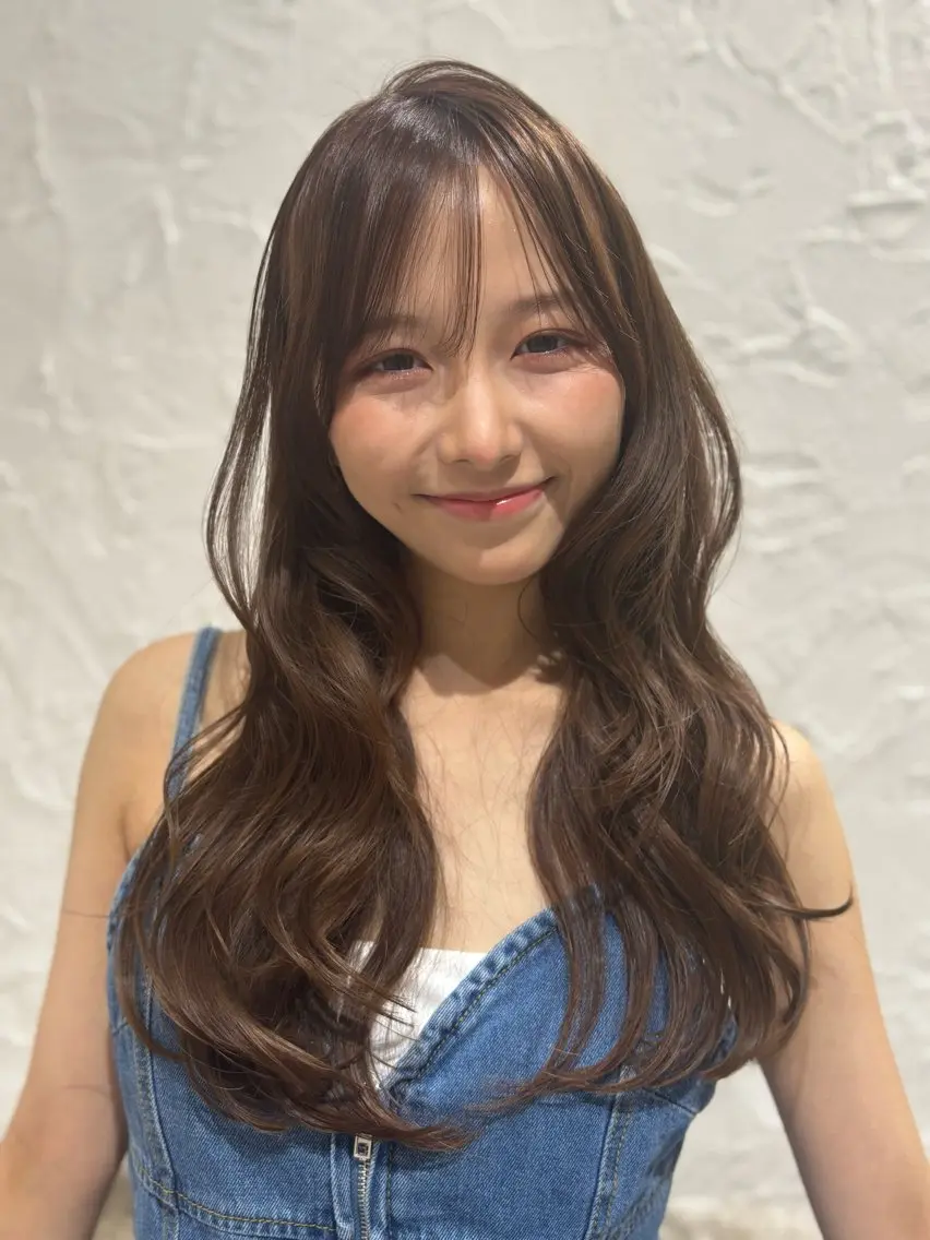 カット+透明感カラー+AJトリートメントの写真