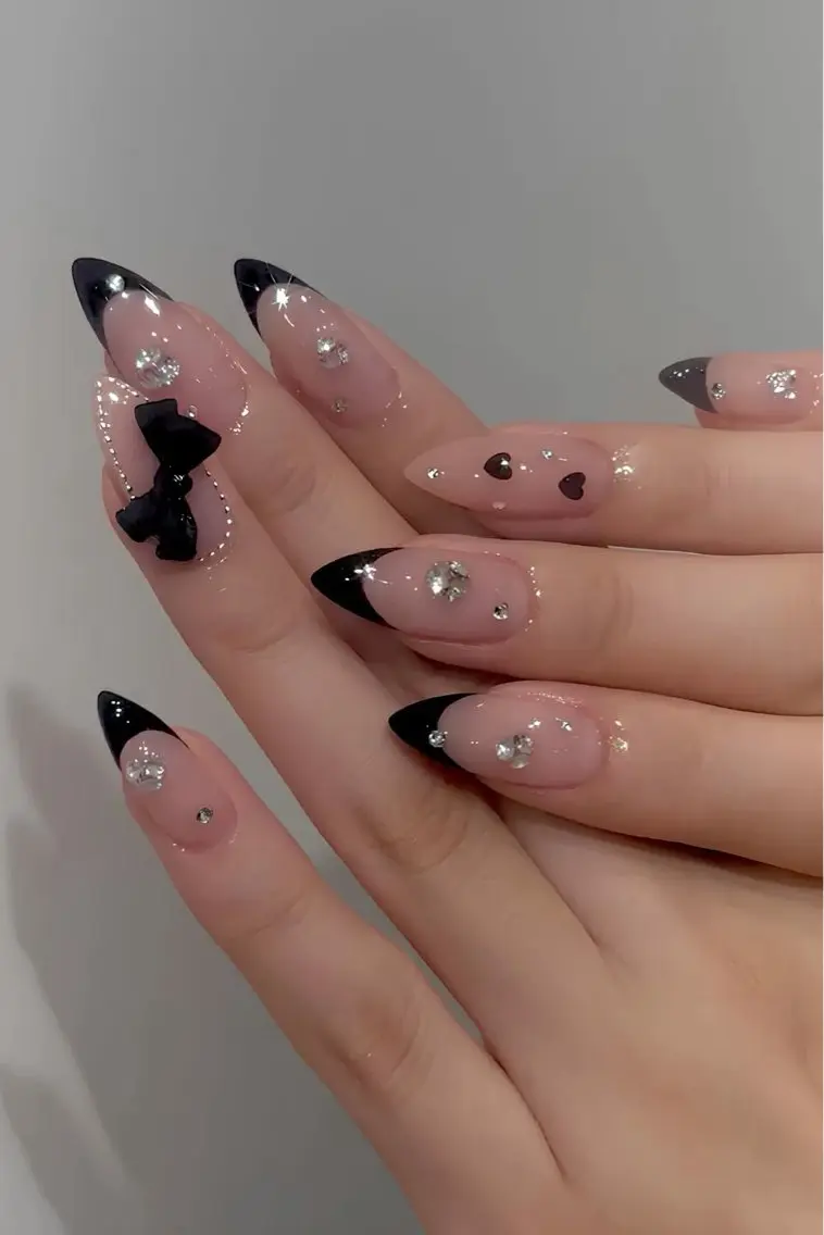 ネイル フレンチネイル ガーリー ハート ラメ(グリッター) ピンク ハンドネイル N2nail Namba2のネイルデザイン