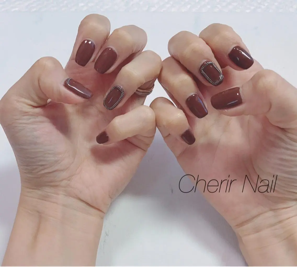 ネイル ブラウン ワンカラーネイル シンプルネイル Cherirnail kaoriのネイルデザイン