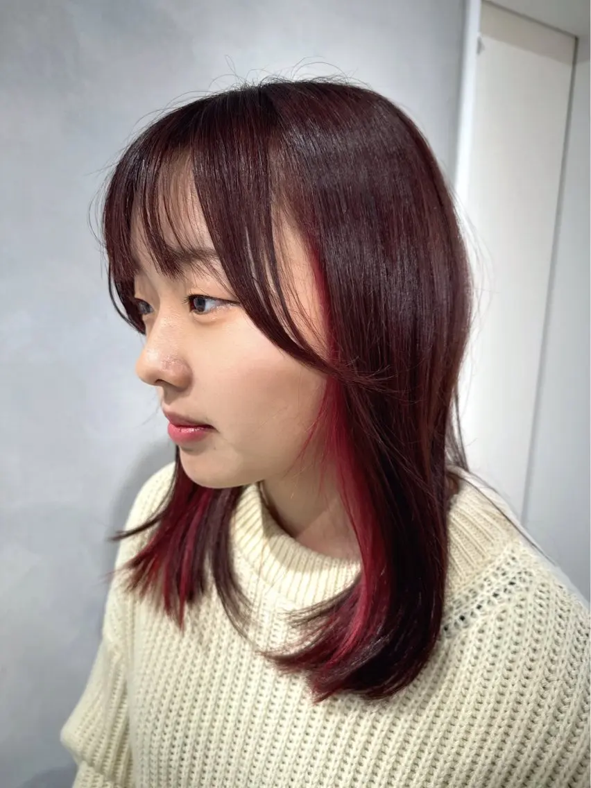 セミロング カラー ブラウンカラー レッドカラー レッドブラウン カット ヘアカラー トリートメント 透明感カラー✨艶髪 制作🌱山根あゆみのヘアスタイル