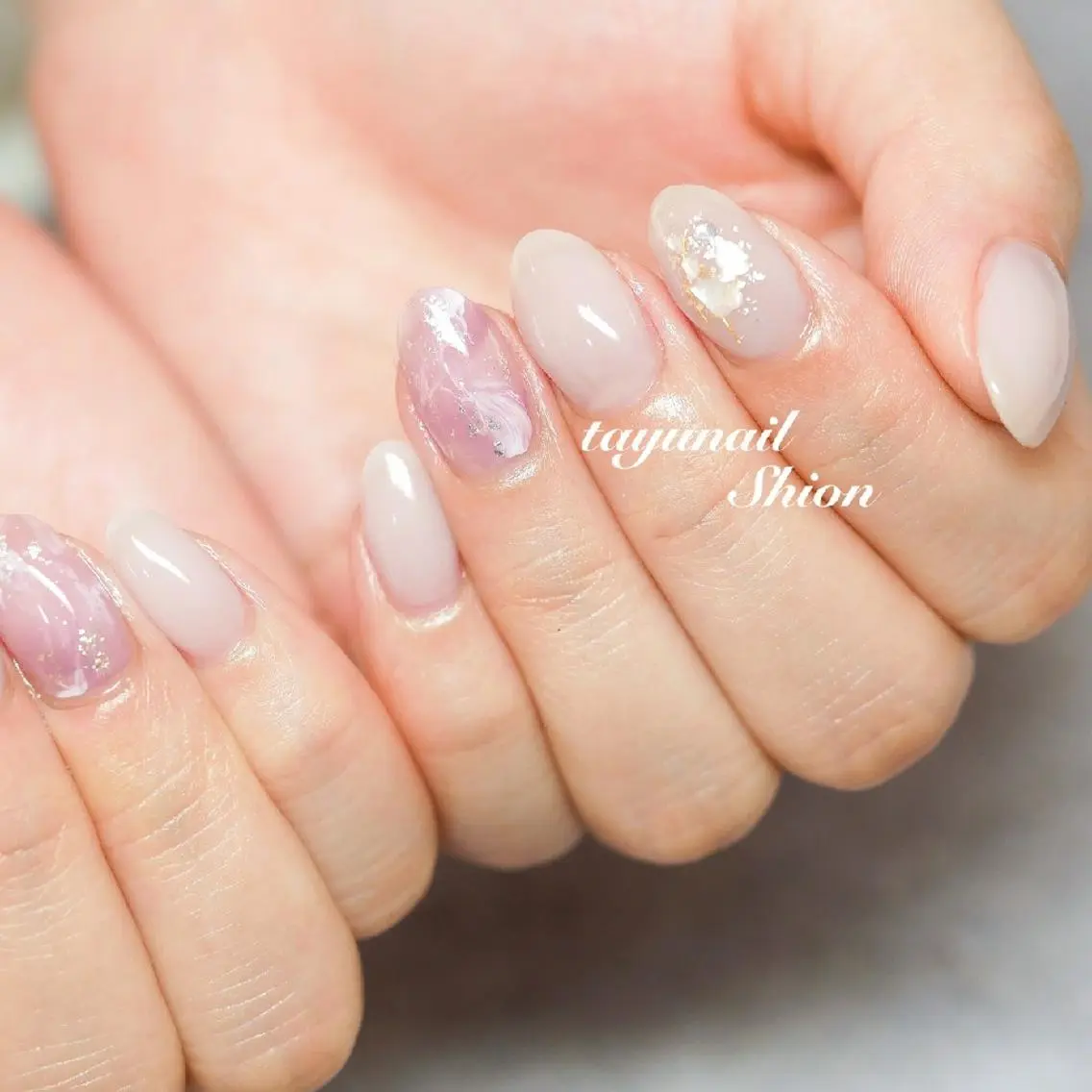 ネイル ブルー ジェルネイル ニュアンスネイル パラジェル 夏ネイル ネイルサロン 【たゆnail】のネイルデザイン
