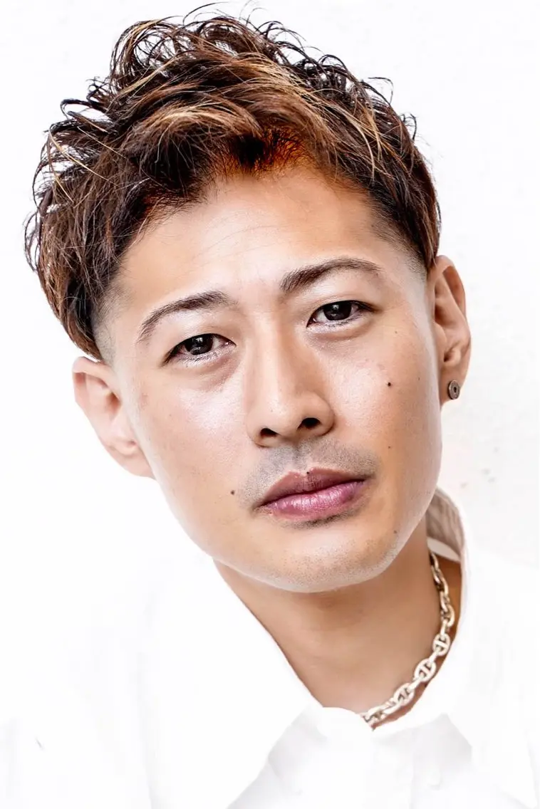 メンズ アップバング ビジネス 七三 刈り上げ メンズ専門美容室 JR宝塚駅徒歩1分のヘアスタイル