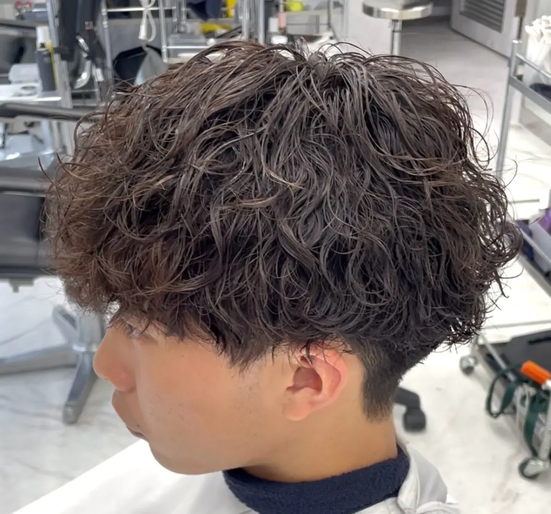 ショート カット パーマ トリートメント ヘアセット 蛯原 興輝のヘアスタイル