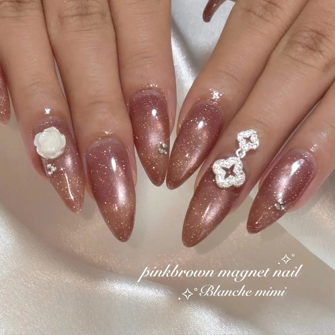 ネイル ハンドネイル Blanche mimi.u_aのネイルデザイン