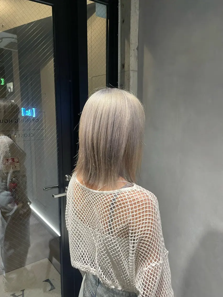 セミロング カラー ブリーチ ケアブリーチ ハイトーンカラー トリートメント ヘアカラー 暖色/ハイトーン/ カラー/HBLのヘアスタイル
