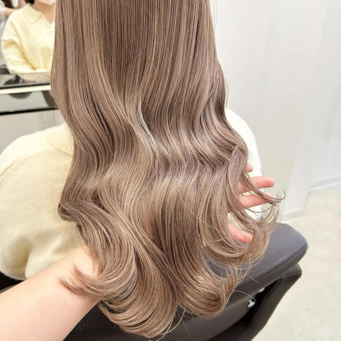 ロング カラー 堀越 美羽のヘアスタイル