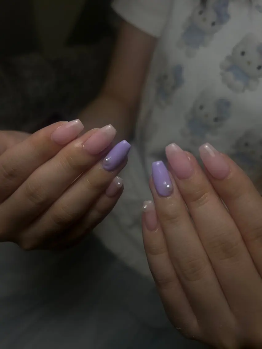 ネイル D.d nail Shiori🌼🌈のネイルデザイン