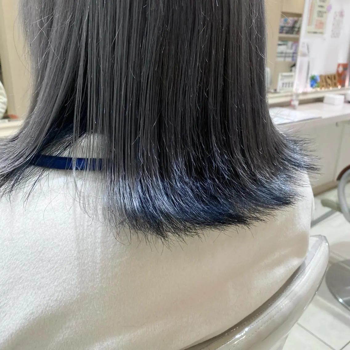 セミロング カラー ブリーチ ｟羽エクステ｠ スズキのヘアスタイル