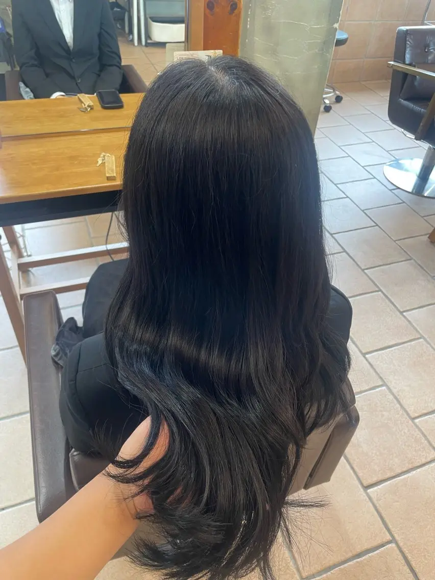 ロング カラー 顔周りレイヤー☆ スパ☆石上遥楓のヘアスタイル