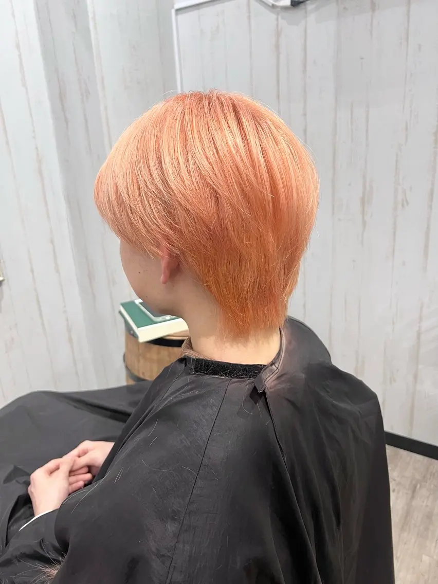 カラー メンズ メンズブリーチ ブリーチ オレンジ ピンクカラー ヘアカラー トリートメント 艶髪/ハイトーン特化 店長/SHOHEIのヘアスタイル