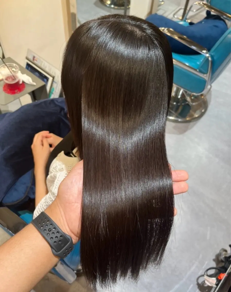 ロング カラー ブリーチ 縮毛矯正 トリートメント 必ず笑顔で帰っていた だきます!安田祐貴のヘアスタイル