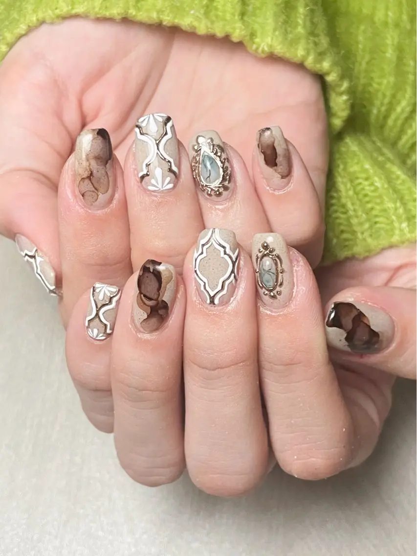 ネイル ハンドネイル FIORITURA aiのネイルデザイン