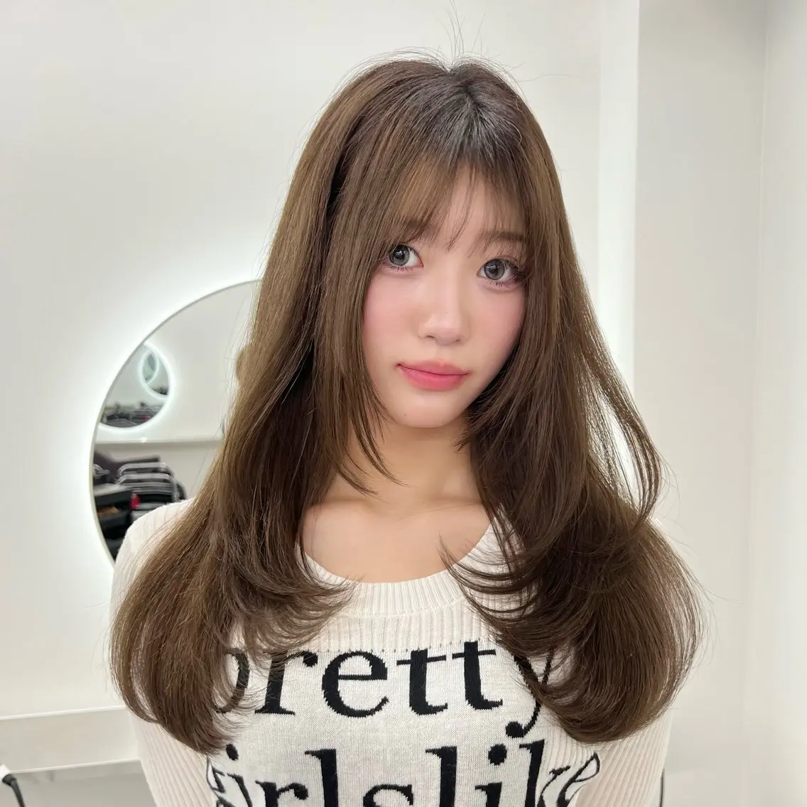 ロング カラー レイヤーカット カット ヘアカラー トリートメント ヘアセット 韓国ヘア/透明感 カラー🤍yukaのヘアスタイル