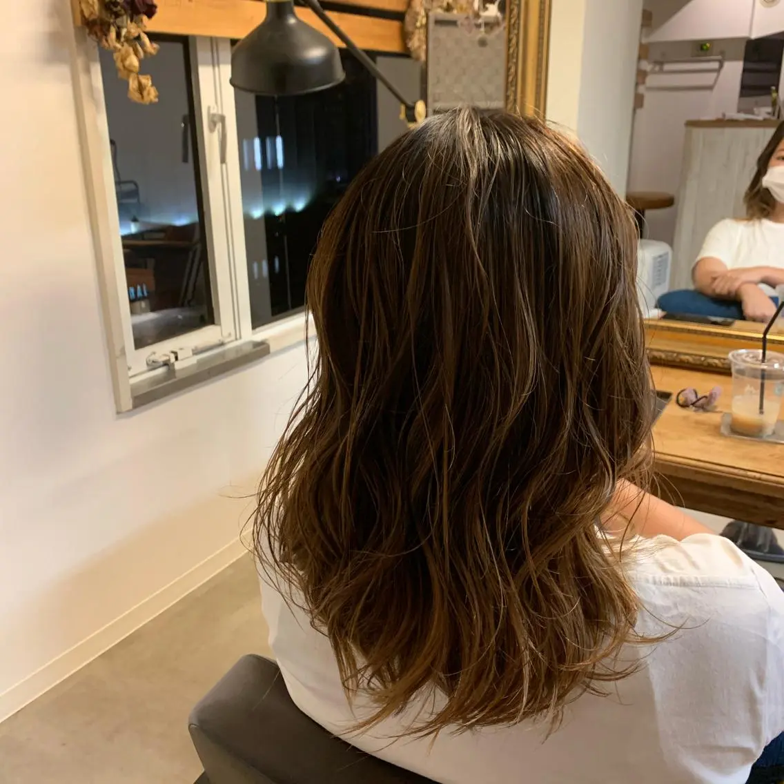セミロング カット パーマ トリートメント ヘアセット 土井 貴司のヘアスタイル